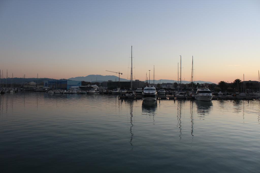 Catamarano Mauticat Hotel Пескара Екстериор снимка
