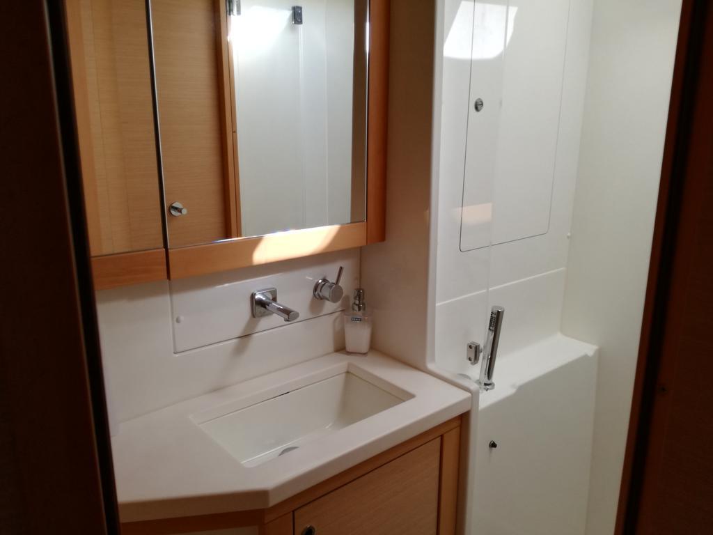 Catamarano Mauticat Hotel Пескара Екстериор снимка