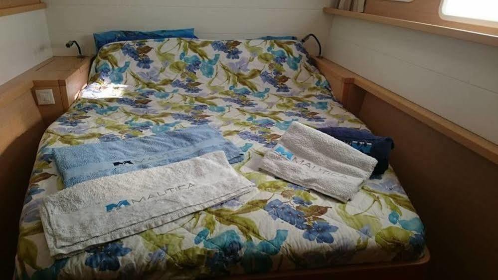 Catamarano Mauticat Hotel Пескара Екстериор снимка