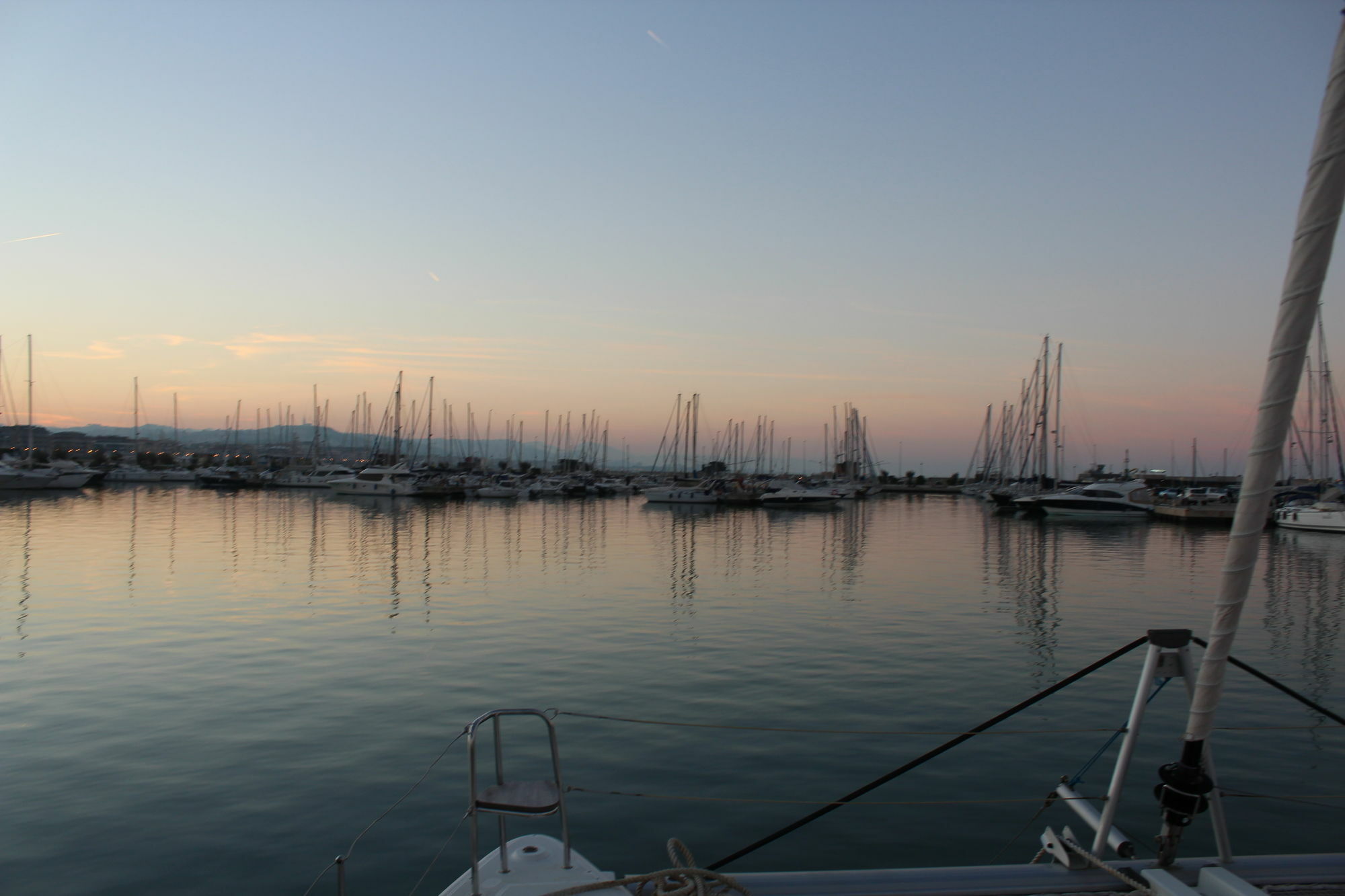 Catamarano Mauticat Hotel Пескара Екстериор снимка